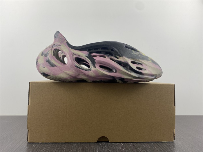 a*d*i*s Y**zy foam rnr mx carbon lg9562