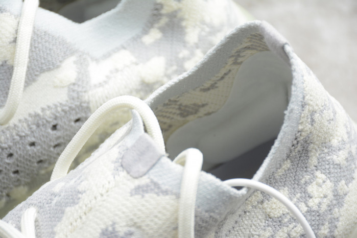 a*d*i*s Y**zy boost 380 350v3 alien kanye west white grey fv3260