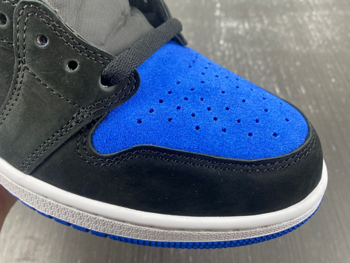 air jordan 1 high og "royal" reimagined dz5485-042