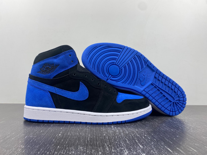 air jordan 1 high og "royal" reimagined dz5485-042