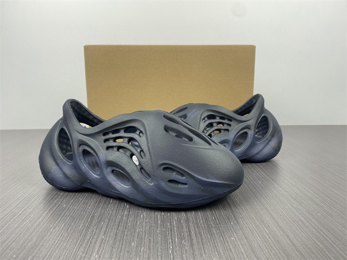 kids a*d*i*s Y**zy foam rnnr mineral blue - gv7903 kid