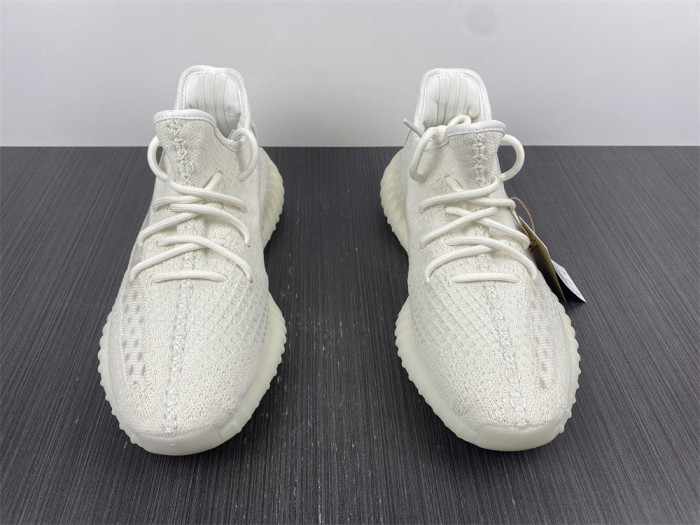 a*d*i*s Y**zy boost 350 v2 hq6316