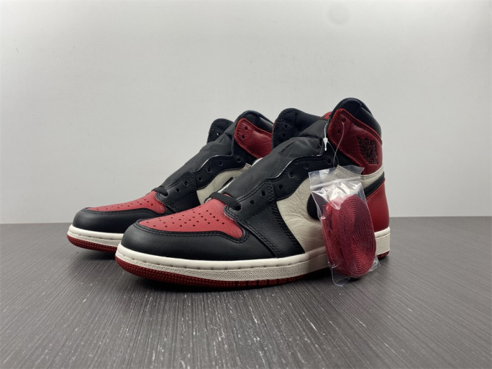 air jordan 1 retro high bred toe 555088-610