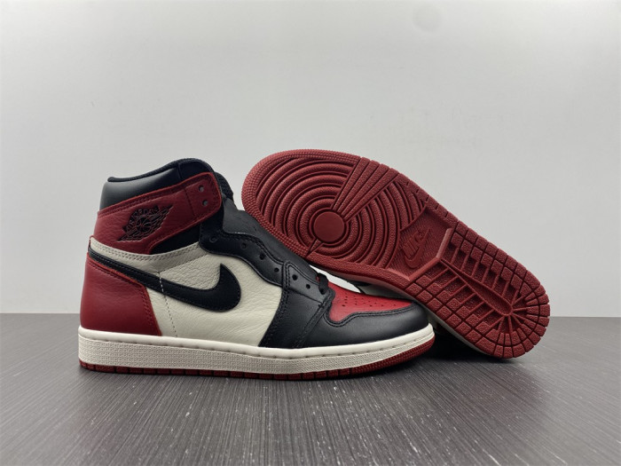 air jordan 1 retro high bred toe 555088-610