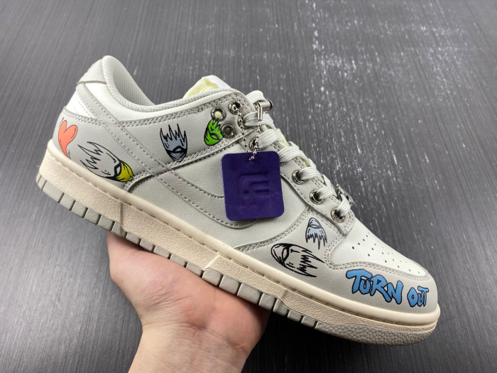 nike dunk low chrome hearts - dd1503-107-01