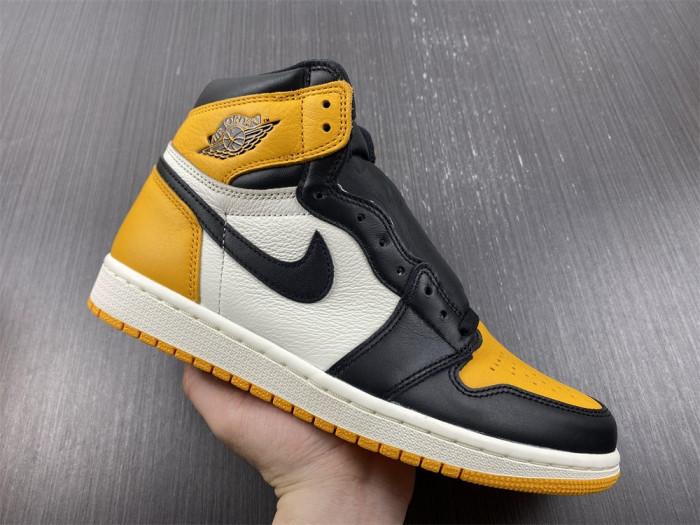 air jordan 1 high og "yellow toe" 555088-711