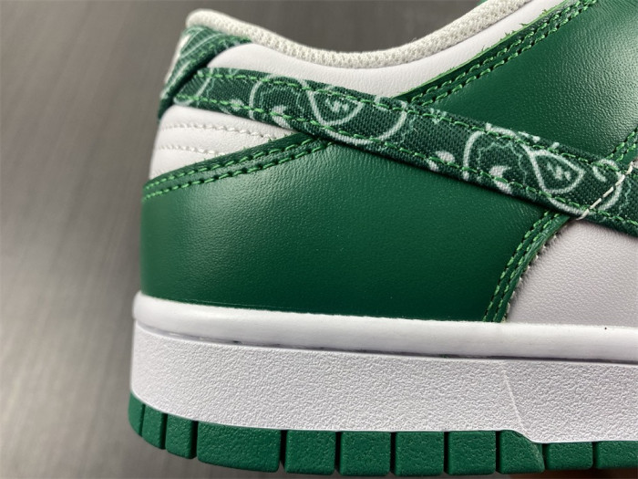 nike dunk low wmns green paisley dh4401-102