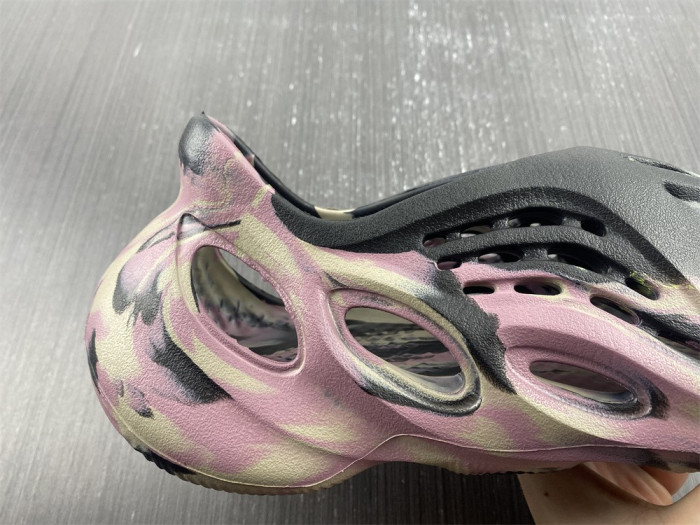 a*d*i*s Y**zy foam rnr mx carbon lg9562