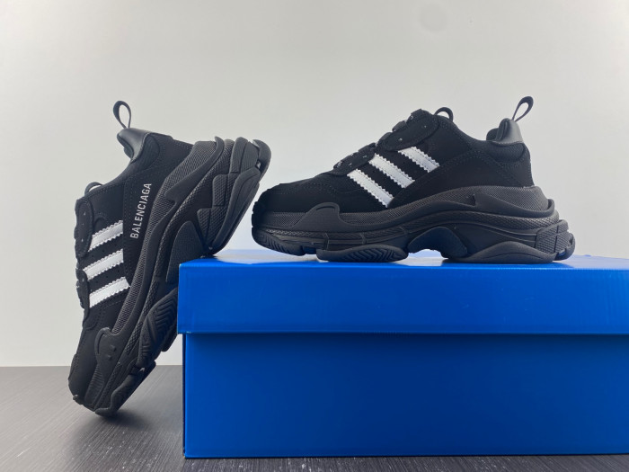 blcg sneaker triple.s sneakers 58963 w1y586323