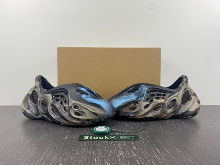 a*d*i*s Y**zy foam rnnr “mx cardon" ld4126