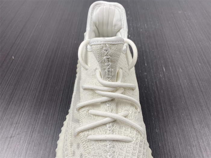 a*d*i*s Y**zy boost 350 v2 hq6316