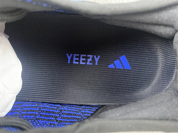 a*d*i*s Y**zy boost 350 v2 