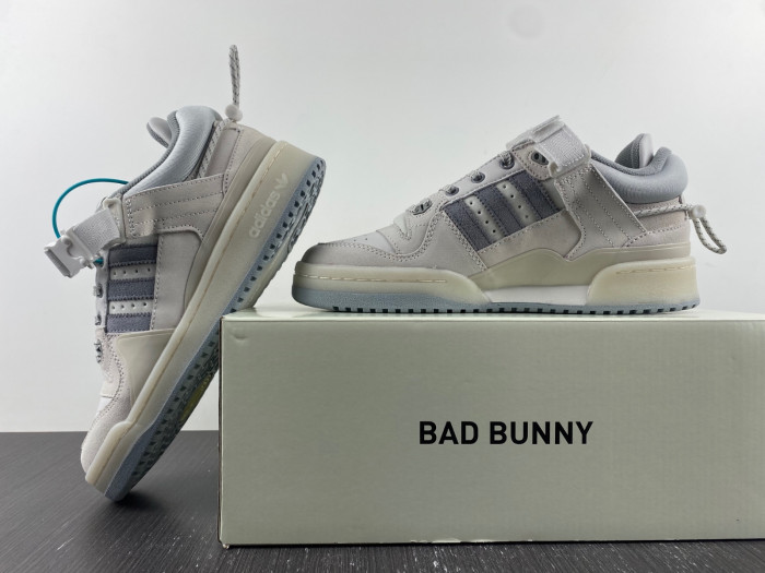 bad bunny x forum buckle low 
