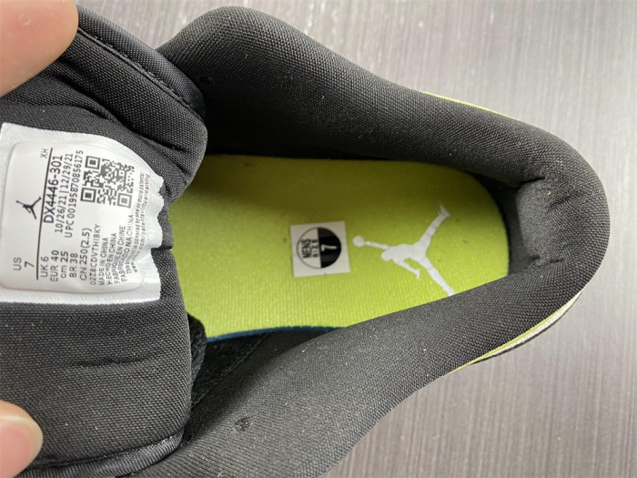 air jordan 1 low snakeskin vivid green dx4446-301