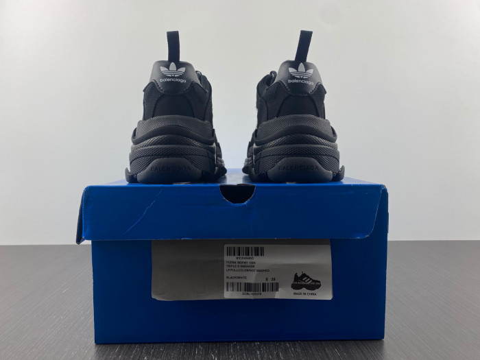 blcg sneaker triple.s sneakers 58963 w1y586323