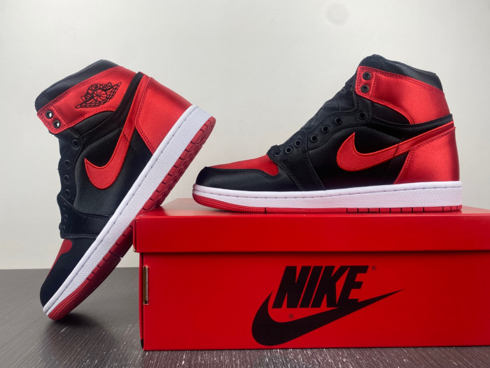jordan 1 retro high og satin bred - fd4810-061