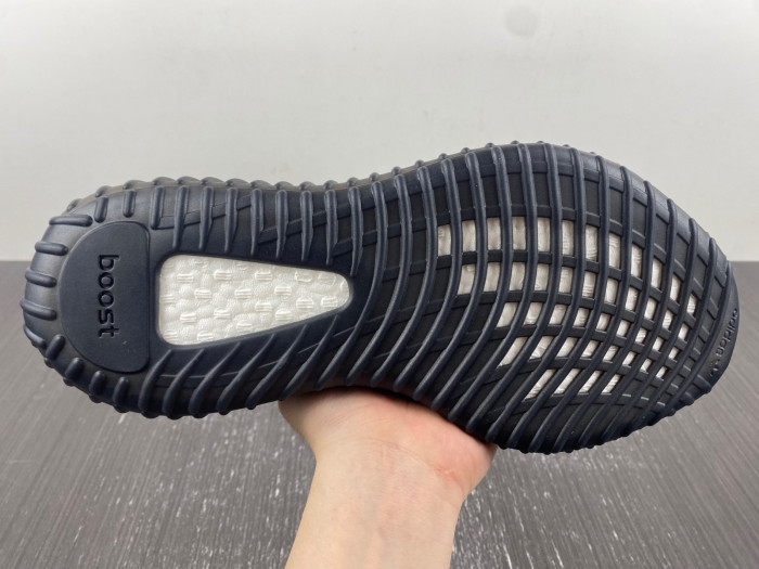 a*d*i*s Y**zy 350 v2 green grey hq7045