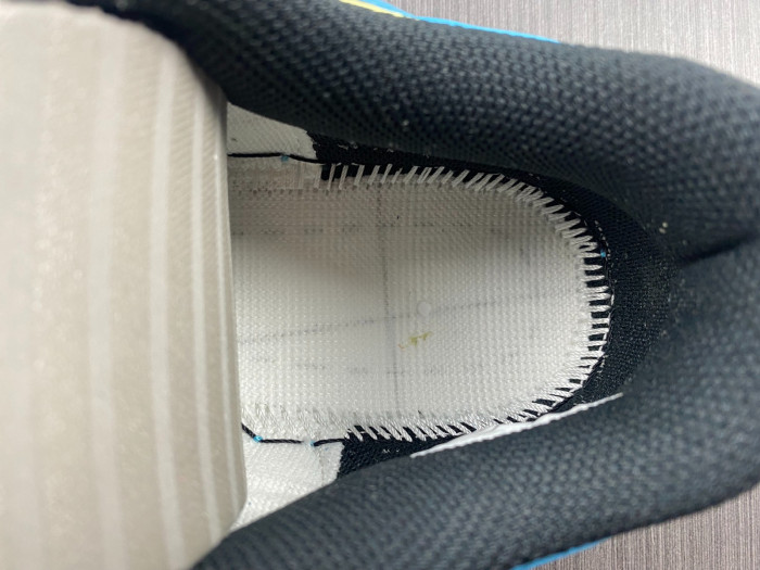 nike dunk low kyrie irving baltic blue (gs) dn4179-400