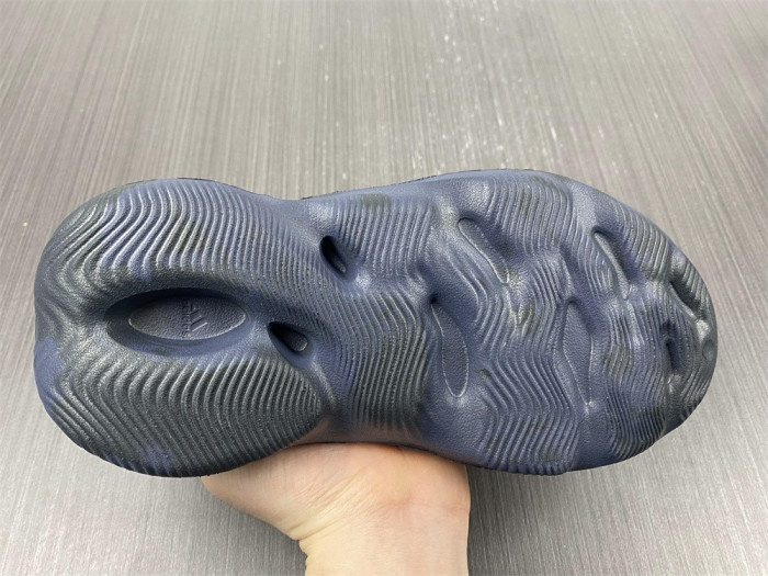 kids a*d*i*s Y**zy foam rnnr mineral blue - gv7903 kid