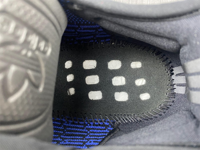 a*d*i*s Y**zy boost 350 v2 