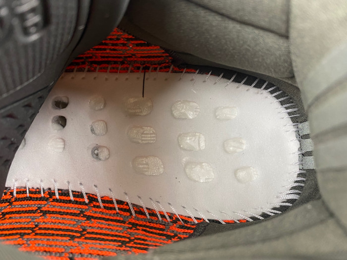 a*d*i*s Y**zy 350 v2 green grey hq7045