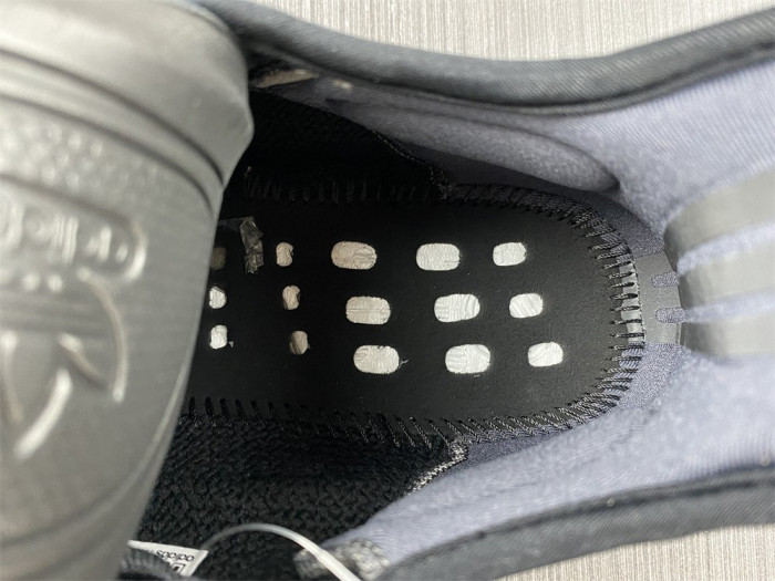 a*d*i*s Y**zy boost 350 v2 onyx - hq4540