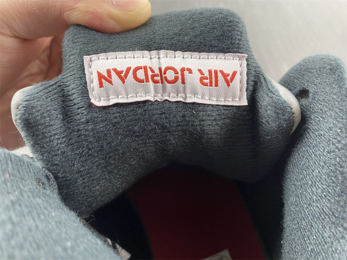 air jordan 5 retro black metallic (2016) - 845035-003