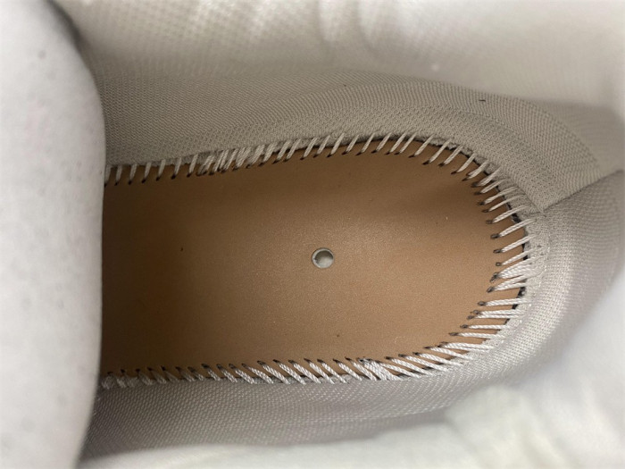 blcg runner sneaker uu563-089