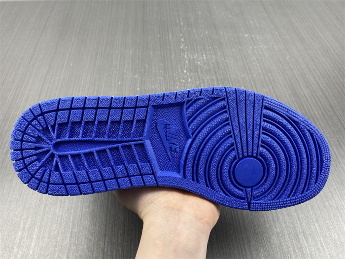 air jordan 1 high og “patent royal" 555088-400