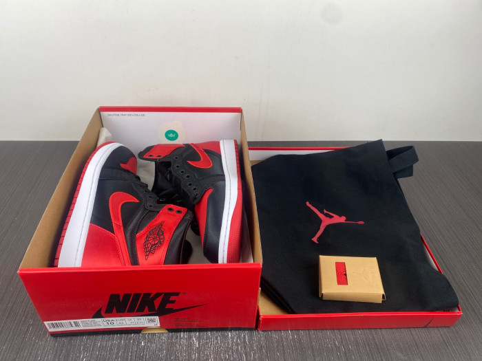 jordan 1 retro high og satin bred - fd4810-061
