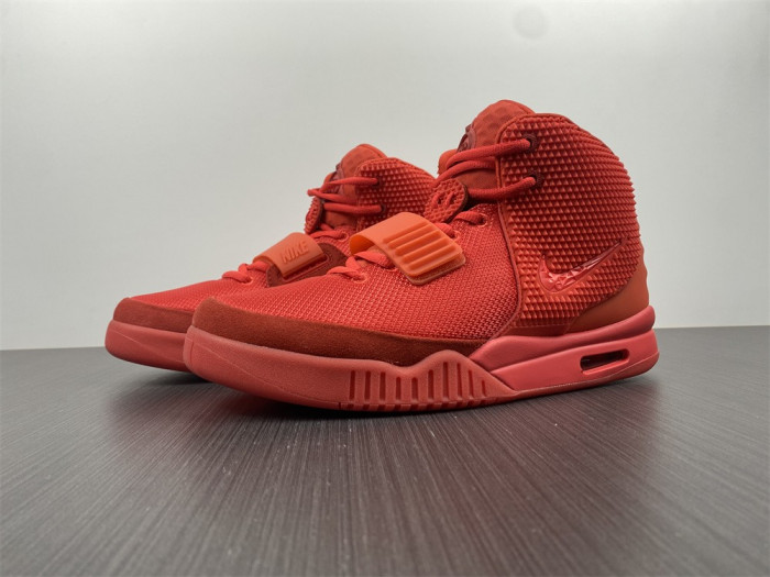 nike air Y**zy 2 “red october” 508214-660