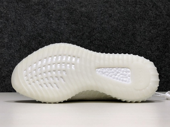 a*d*i*s Y**zy boost 350 v2 eg7962