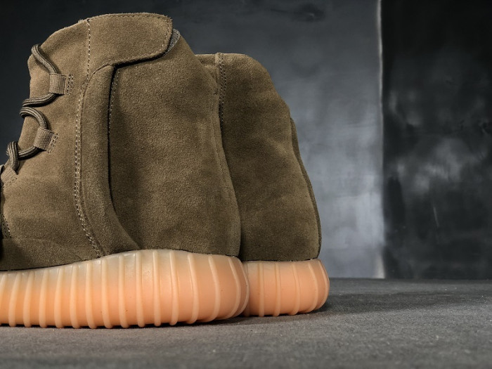a*d*i*s Y**zy boost 750 by2456