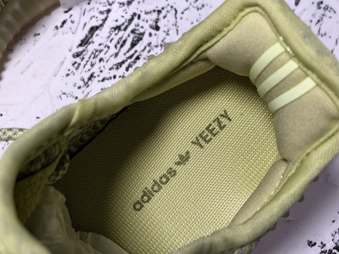 a*d*i*s Y**zy boost 350 v2 antlia (non-reflective) fv3250 kids