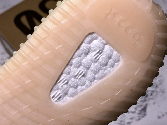 a*d*i*s Y**zy boost 350 v2 antlia (non-reflective) fv3250 kids