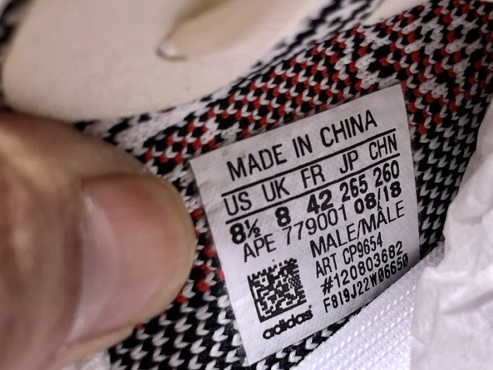 a*d*i*s Y**zy boost 350 v2 zebra black white cp9654