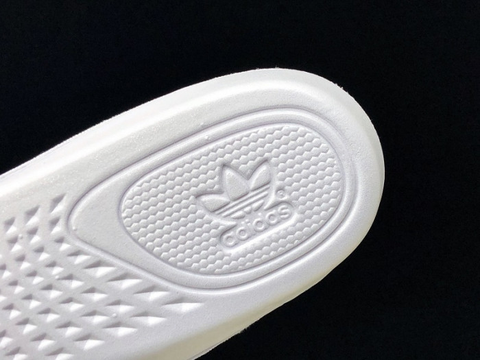 a*d*i*s Y**zy boost 350 v2 static reflective ef2367