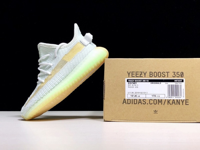 a*d*i*s Y**zy boost 350 v2 hyperspace eg7491 kids