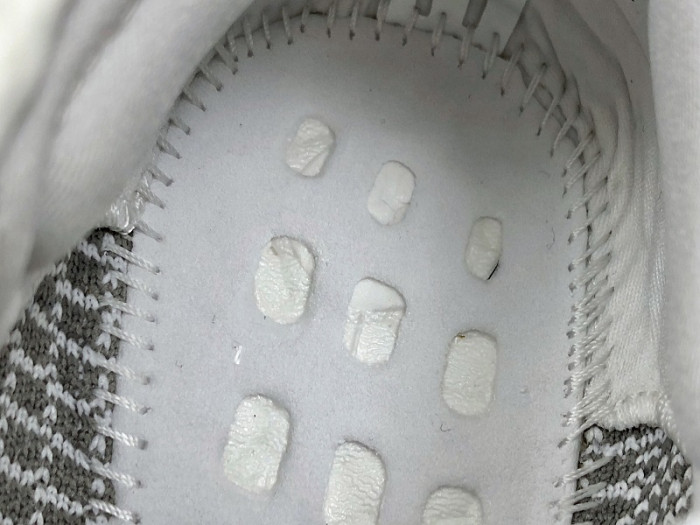 a*d*i*s Y**zy boost 350 v2 static ef2905