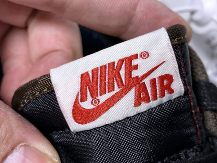 air jordan 1 travis scott x low cq4277-001