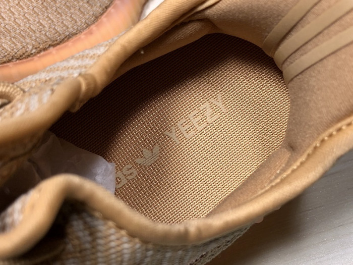 a*d*i*s Y**zy boost 350 v2 clay eg7490 kids