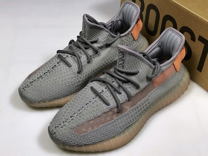 a*d*i*s Y**zy boost 350 v2 "true form" eg7492