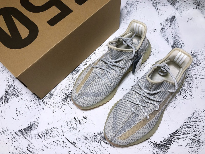a*d*i*s Y**zy boost 350 v2 lundmark (non reflective) fu9161