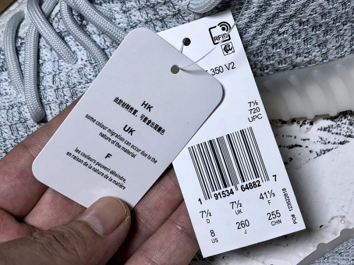 a*d*i*s Y**zy boost 350 v2 cloud white (reflective) fw5317