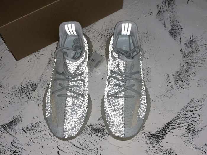 a*d*i*s Y**zy boost 350 v2 cloud white (reflective) fw5317