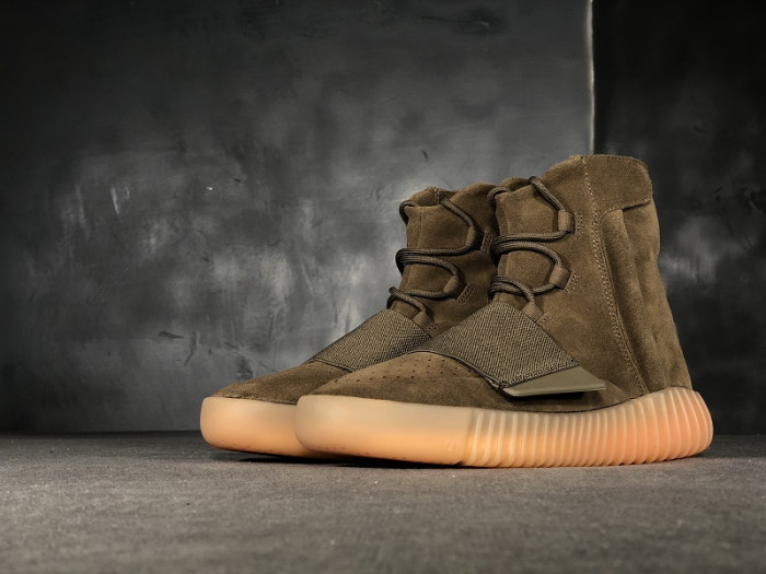 a*d*i*s Y**zy boost 750 by2456