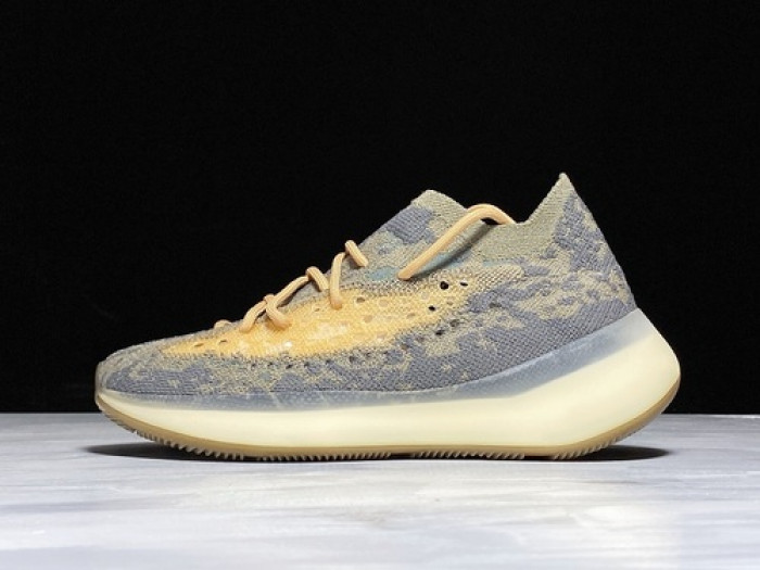a*d*i*s Y**zy boost 380 mist earthly reflective fx9846