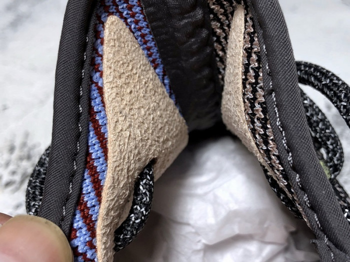 a*d*i*s Y**zy boost 350 v2“ yecheil refelective ” fx4145