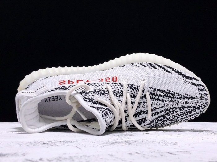 a*d*i*s Y**zy boost 350 v2 zebra black white cp9654