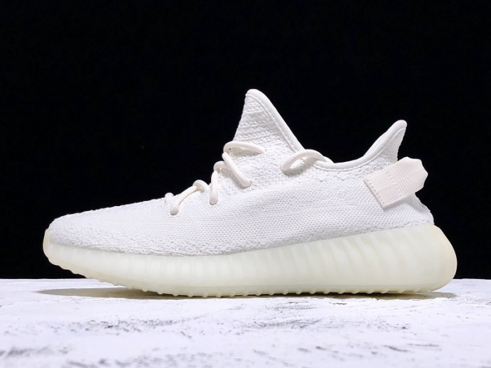 a*d*i*s Y**zy boost 350 v2 cream/triple white cp9366